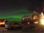Fin d’Aurore boréale au dessus de ma maison  Kuujjuaq